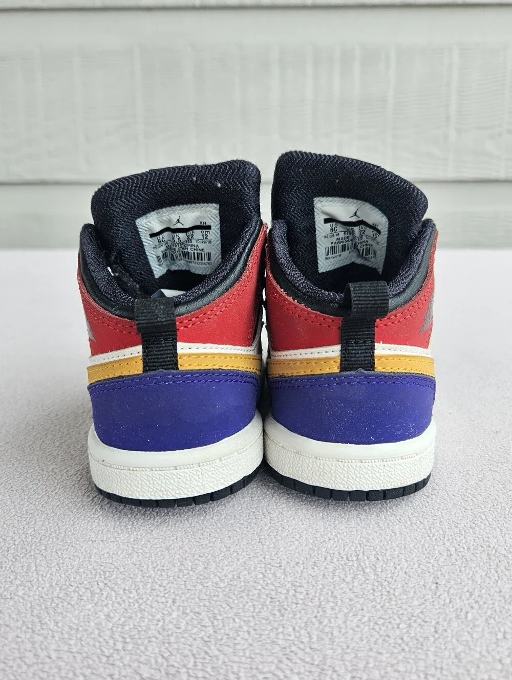 Nike Air Jordan 1 Mid TD Toddler SZ 6 Sneakers Multi-Color 90's Retro 640735-125